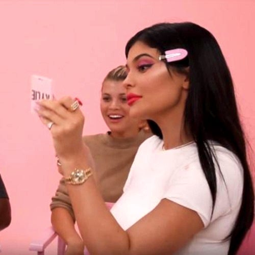 kuafördepo.com | Kuaför Malzemeleri ve Kozmetik Ürünlerini En Uygun Fiyatlarla Kapıda Ödemeli yada Kredi Kartı ile Satın Alabileceğiniz Güvenli Bir e-ticaret Sitesidir.   